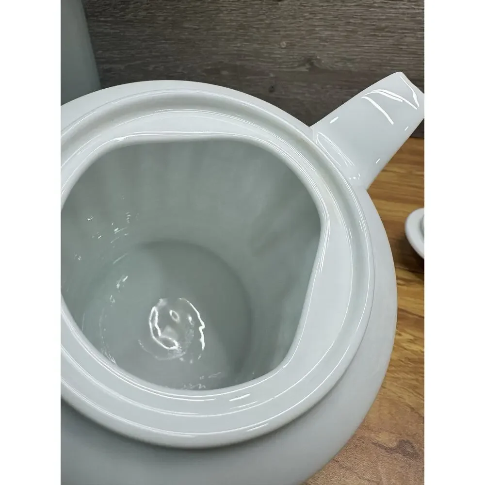 Bernardaud France Louvre 4 Cup White Porcelain Coffee Tea Pot 7” Tall